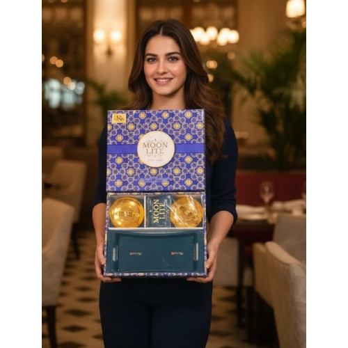 Moon Lite 2 Bowl Air-Tight +1Plastic Serving Tray Gift set